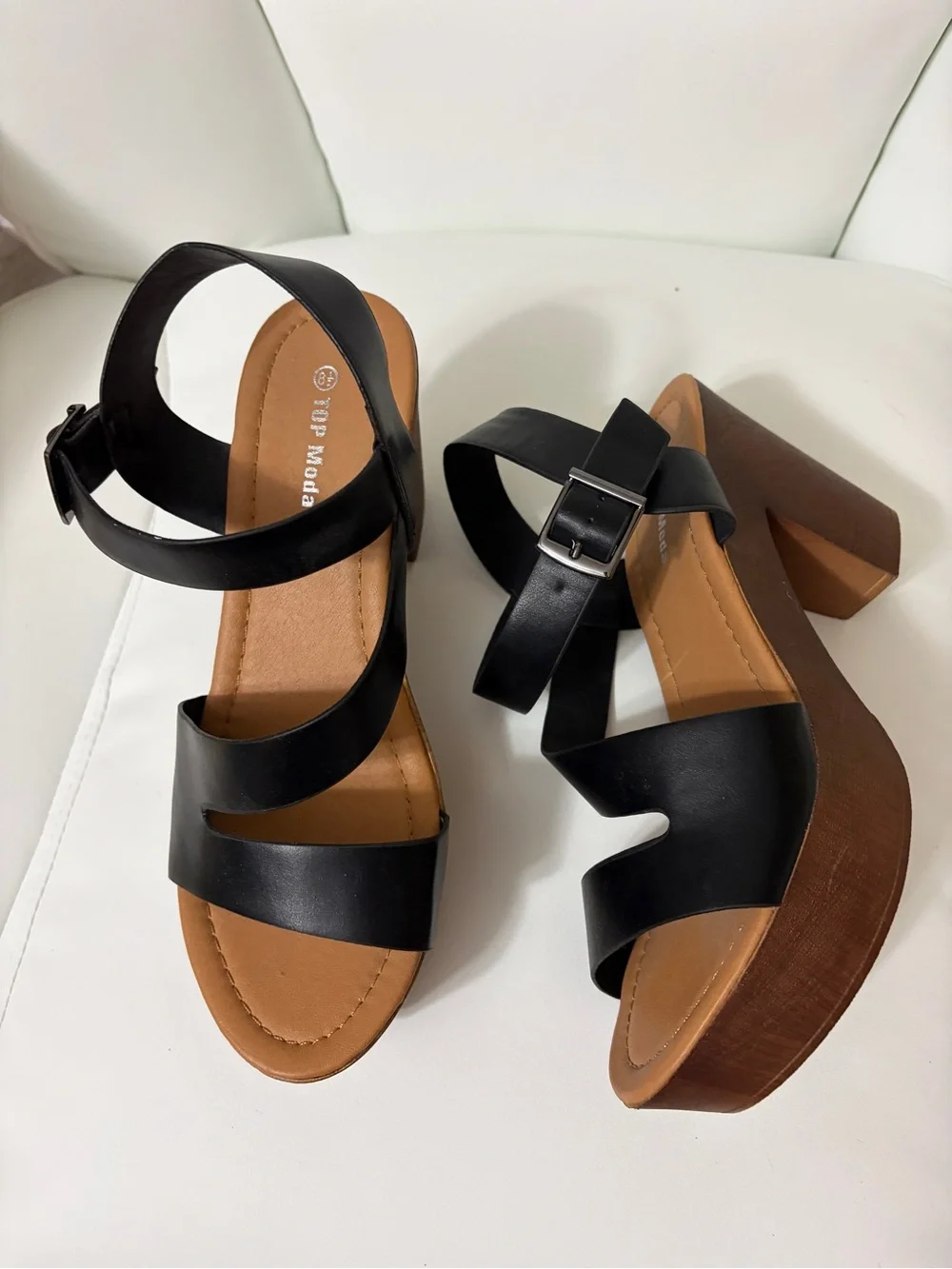 TOP Moda Black Platform Block Heel Sandals with Brown Wood-Look Sole